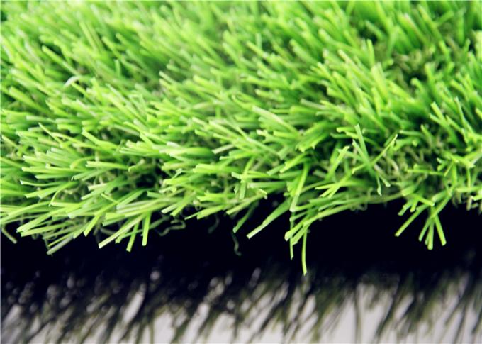 l'erba artificiale di sguardo reale durevole del giardino di 55mm tappezza l'alta elasticità 0