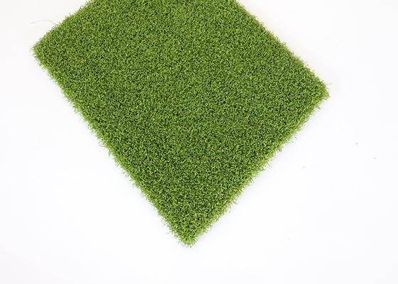 La CINA Resistenza all'usura del tappeto erboso artificiale dell'erba di falsificazione di golf degli sport professionali alta fornitore