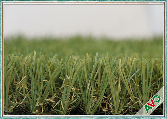 La CINA 13500 Dtex 4 toni che abbelliscono erba artificiale con 5 - 7 anni di garanzia fornitore