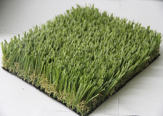 L'erba artificiale d'abbellimento all'aperto decorativa S modella il filato 11200 Dtex 0