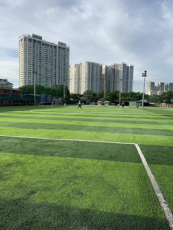 erba artificiale di calcio pieno o non intermedio del tappeto erboso di calcio dell'erba di calcio di 40mm 0