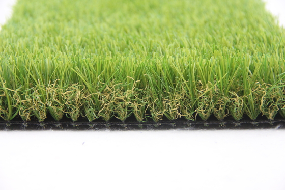 La CINA prato inglese sintetico d'abbellimento dell'erba del tappeto erboso artificiale di 50mm per il giardino fornitore