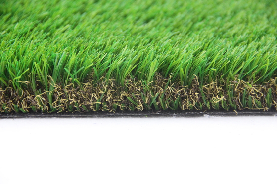 La CINA Tappeto erboso artificiale dell'erba del prato inglese 35MM del giardino dell'erba del paesaggio artificiale fornitore
