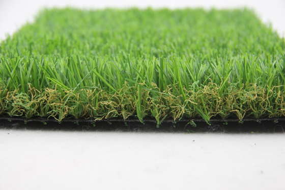 La CINA I prezzi artificiali del tappeto erboso fanno il giardinaggio abbellendo l'abbellimento artificiale dell'erba di 30MM fornitore