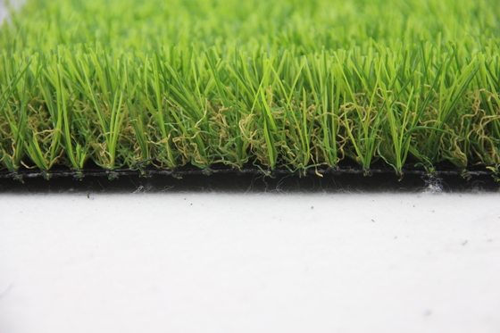 La CINA Erba artificiale del tappeto artificiale dell'erba 30mm per l'abbellimento del giardino fornitore