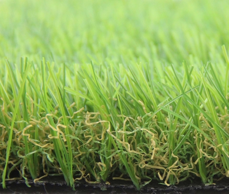 La CINA Il paesaggio artificiale del tappeto erboso del giardino dell'erba del paesaggio erba l'erba tappeto artificiale di 50MM fornitore