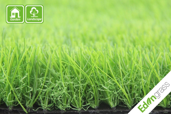 La CINA L'erba del tappeto erboso per il giardino decorativo all'aperto erba il tappeto erboso artificiale di 20mm fornitore