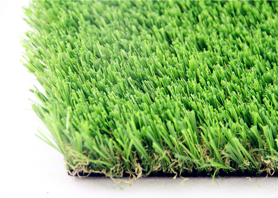 La CINA Altezza artificiale del mucchio del tappeto erboso 35MM di falsificazione dell'erba del giardino durevole UV anti- dell'animale domestico fornitore