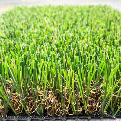 La CINA Tappeto artificiale 10800 Detex dell'erba del tappeto erboso del giardino dell'interno fornitore