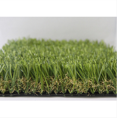 La CINA Rigidezza d'abbellimento artificiale di plastica dell'erba del tappeto decorativo buona fornitore