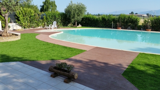 Erba sintetica Mat Artificial Grass Turf del pavimento del tappeto erboso artificiale del tappeto erboso 40mm del giardino fornitore