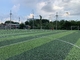 Il calcio artificiale verde di Cesped erba l'altezza di 40mm di rinforzo fornitore